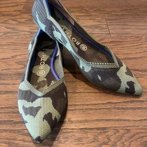 Rothy's Green and Black Flats